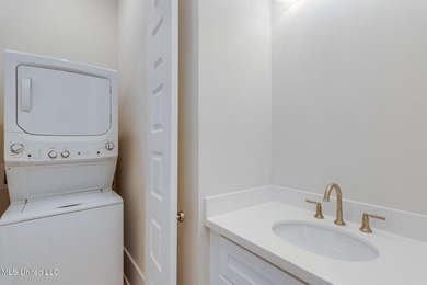 Welcome to your dream home! This 2-story cottage boasts 3 - photo 14