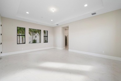 NO EXPENSE OR DETAIL SPARED IN OUR LARGEST ESTATE HOME IN CORAL - photo 14
