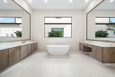 NO EXPENSE OR DETAIL SPARED IN OUR LARGEST ESTATE HOME IN CORAL - photo 21