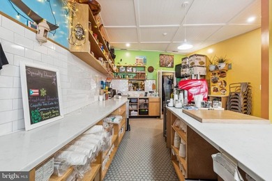 Prime location in East Kensington / Fishtown! 2557 Amber Street - photo 23