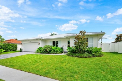 Welcome to this stunning Coastal Contemporary residence located - photo 3