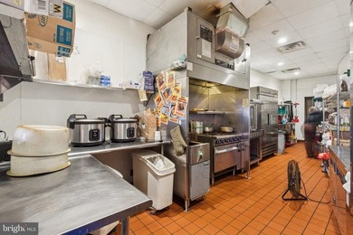 Prime location in East Kensington / Fishtown! 2557 Amber Street - photo 24