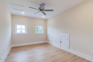 Welcome to your dream home! This 2-story cottage boasts 3 - photo 24