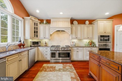 Welcome to 5808 Malvern Hill Court. This stunning 9,600+ square - photo 24