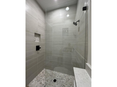 NO EXPENSE OR DETAIL SPARED IN OUR LARGEST ESTATE HOME IN CORAL - photo 25