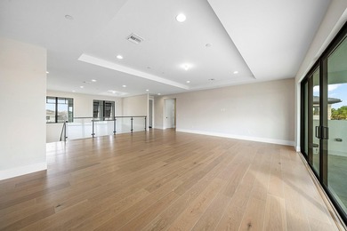 NO EXPENSE OR DETAIL SPARED IN OUR LARGEST ESTATE HOME IN CORAL - photo 30