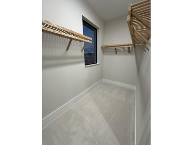 NO EXPENSE OR DETAIL SPARED IN OUR LARGEST ESTATE HOME IN CORAL - photo 40