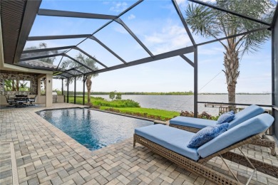 Lake Home For Sale in Auburndale, Florida