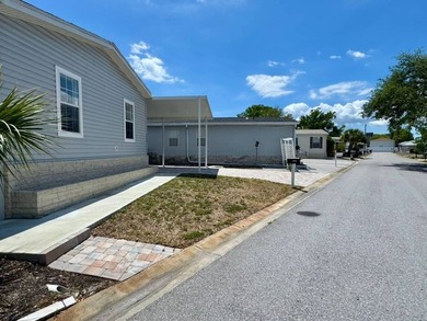 New home built in 2023 and never lived in! This 3-bedroom - photo 3