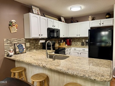 Welcome Home to 104 Kiowa Cove - Lake Royale Living at Its - photo 12
