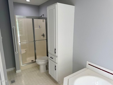 Welcome Home to 104 Kiowa Cove - Lake Royale Living at Its - photo 21