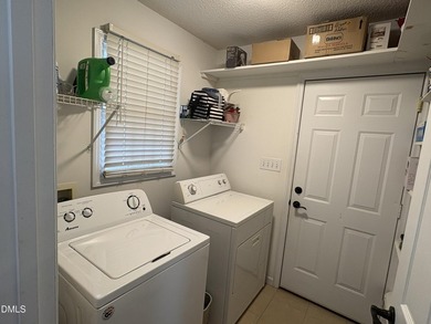 Welcome Home to 104 Kiowa Cove - Lake Royale Living at Its - photo 22
