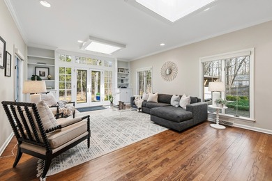 Classic red brick Georgian Colonial on a private setting east of - photo 15