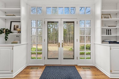 Classic red brick Georgian Colonial on a private setting east of - photo 17