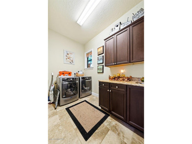 Why wait to build when you can move right into a former - photo 31