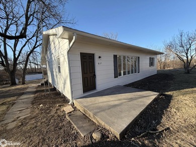 Rathbun Lake Home Active Under Contract in Mystic Iowa