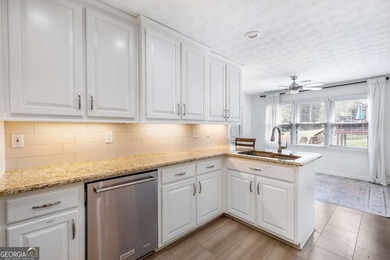 You will love this SPRAWLING RANCH WITH BONUS on a partially - photo 7