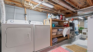 Rare opportunity to purchase a high-performing, turnkey - photo 39