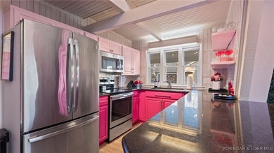 Rare opportunity to purchase a high-performing, turnkey - photo 48