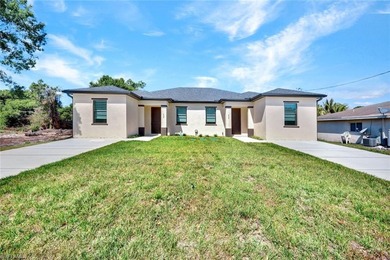 Lehigh Acres Area Townhome/Townhouse For Sale in Lehigh Acres Florida