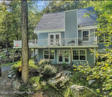 Lake Home For Sale in Bushkill, Pennsylvania