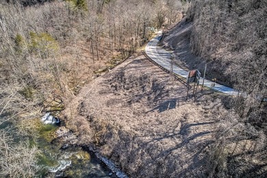 Additional listing photo 2
