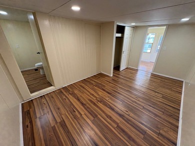 COMPLETLEY REMODELED INSIDE!!! Candlelight Manor offers a - photo 15