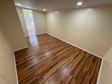 COMPLETLEY REMODELED INSIDE!!! Candlelight Manor offers a - photo 16