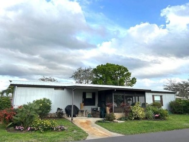 Lake Home For Sale in Avon Park, Florida