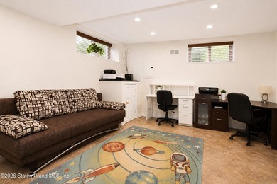 Welcome to 172 Hopkins Ave! This beautifully maintained - photo 21