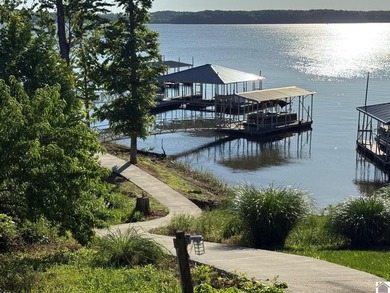 Experience Kentucky Lake waterfront living at its finest. Enjoy - photo 7