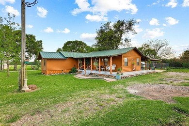 Tucked away on 25 scenic acres just minutes from Lake Texoma - photo 3