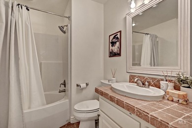 Stunning two-story home tucked away on Overlake Court in - photo 34