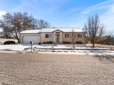 Pueblo Reservoir Home For Sale in Pueblo West Colorado