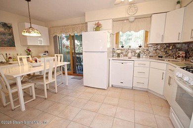 WELCOME TO 135 NORTH DRIVE A HIDDEN GEM LOCATED IN SERENE HILLS - photo 11