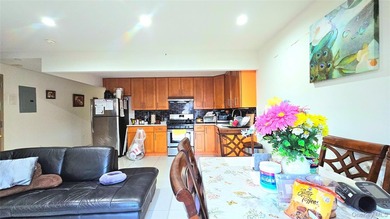 Two 3-family-house for sale as a package. Prime location! - photo 14