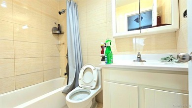 Two 3-family-house for sale as a package. Prime location! - photo 17