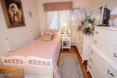 WELCOME TO 135 NORTH DRIVE A HIDDEN GEM LOCATED IN SERENE HILLS - photo 18