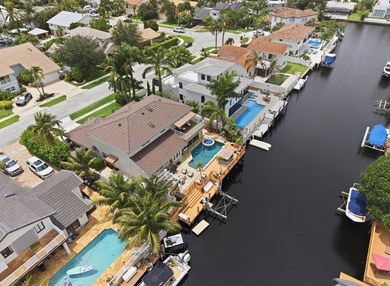 Experience the ultimate Boca Raton waterfront lifestyle in this - photo 1