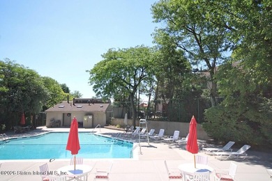 WELCOME TO 135 NORTH DRIVE A HIDDEN GEM LOCATED IN SERENE HILLS - photo 28
