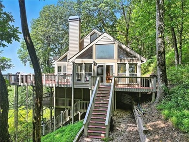 THAT VIEW . . . This perfect mountain cabin sits at over 3000 - photo 5