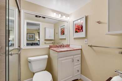 Location, location, location! Impeccable turnkey 1-bedroom, 1 - photo 35