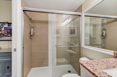 Location, location, location! Impeccable turnkey 1-bedroom, 1 - photo 36