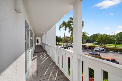 Location, location, location! Impeccable turnkey 1-bedroom, 1 - photo 45