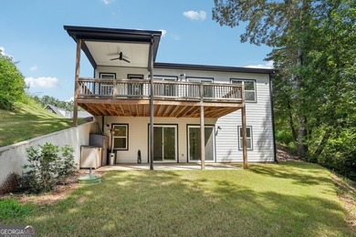 2022 Craftsman in Gated Achasta + Primary Suite on Main + - photo 49