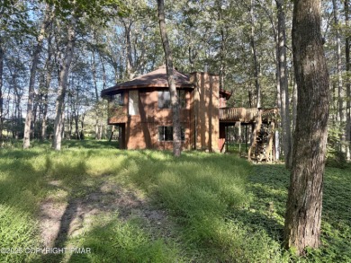 Lake Home For Sale in Jim Thorpe, Pennsylvania