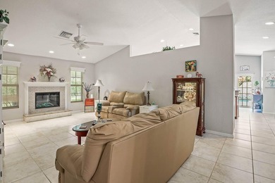 This fantastic pool home can now be yours. This CBS 3/2.5 plus - photo 7
