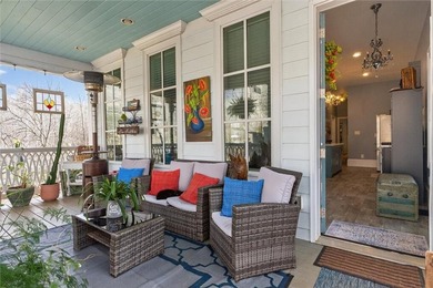 ESCAPE TO YOUR NORTH GEORGIA PARADISE! Calling all horse lovers