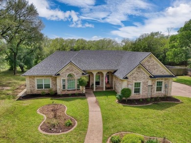 Lake Home Sale Pending in Waco, Texas