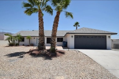 Lake Home Sale Pending in Lake Havasu City, Arizona
